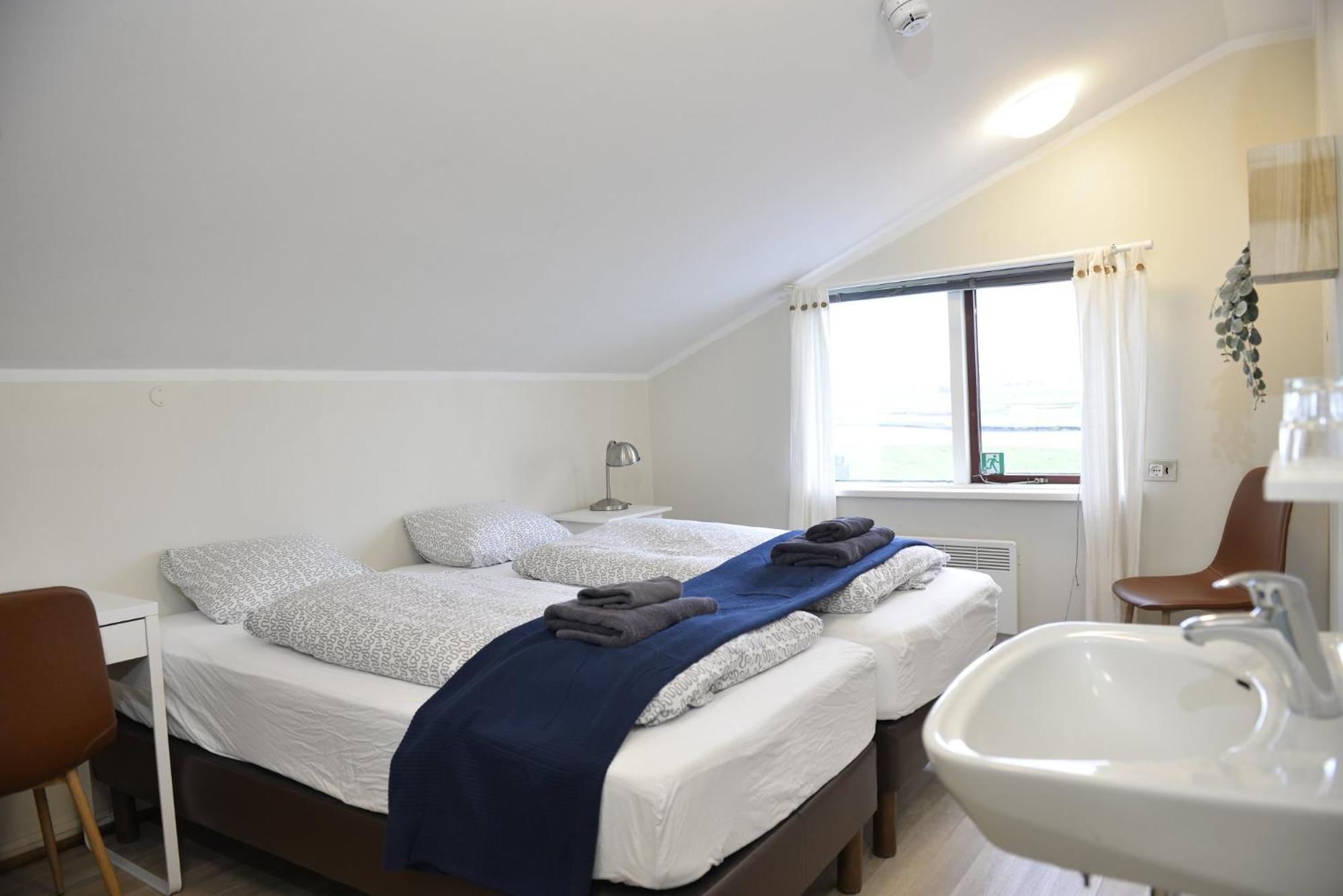 Klausturhof Guesthouse Kirkjubaejarklaustur Ngoại thất bức ảnh