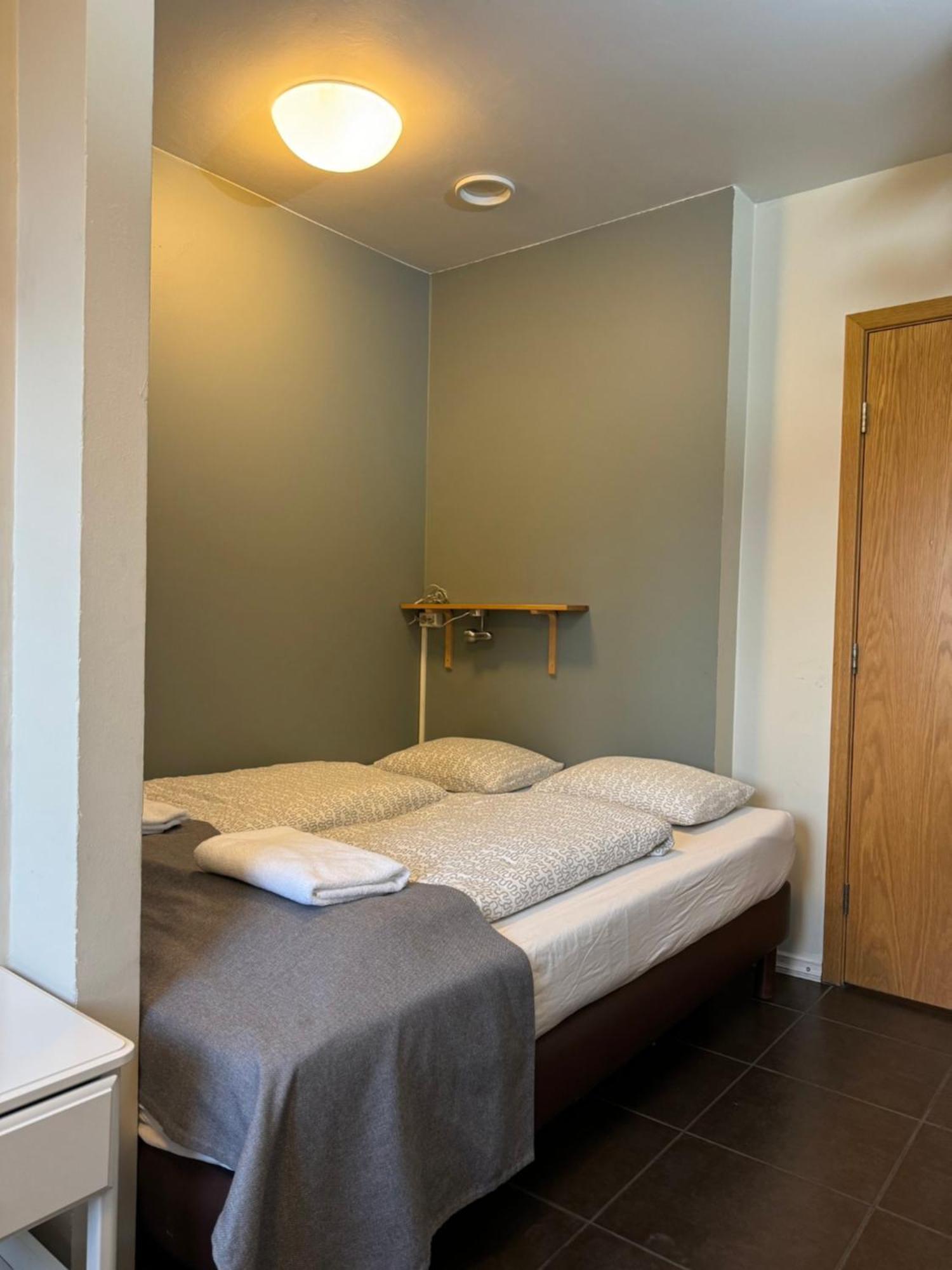 Klausturhof Guesthouse Kirkjubaejarklaustur Ngoại thất bức ảnh